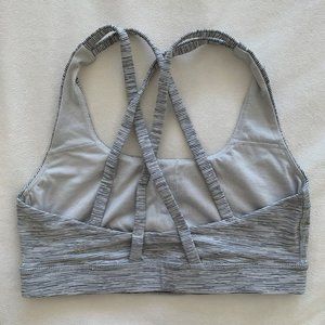lululemon athletica - Black ENERGY Sports Bra - Size 4